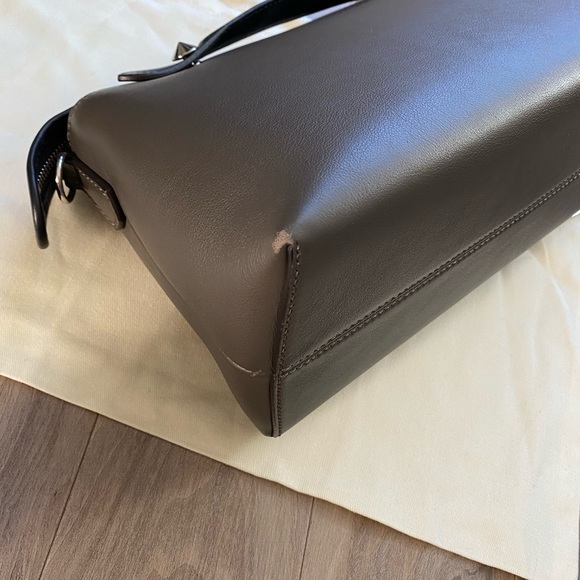 FENDI. Small Boston bag in soft Coal calfskin - Picture 6 of 8